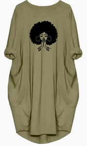 Praying Woman With Afro Casual Tunic Dress